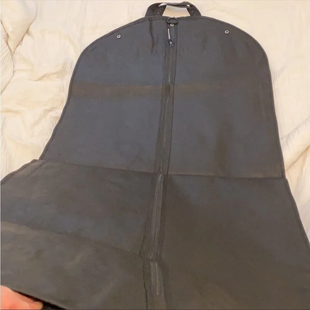 Canada Goose coat black dust bag . New.